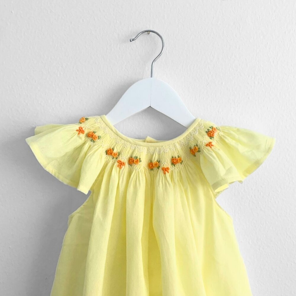 NWT Beautiful Girls Embroidered Smocked Bishop Dress Spring Flowers Yellow 3T - Picture 1 of 7